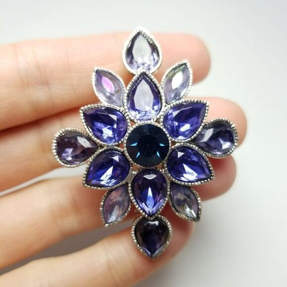 Vintage Liz Claiborne Blue Purple Rhinestone Cluster Starburst Brooch, Estate - Picture 2 of 7